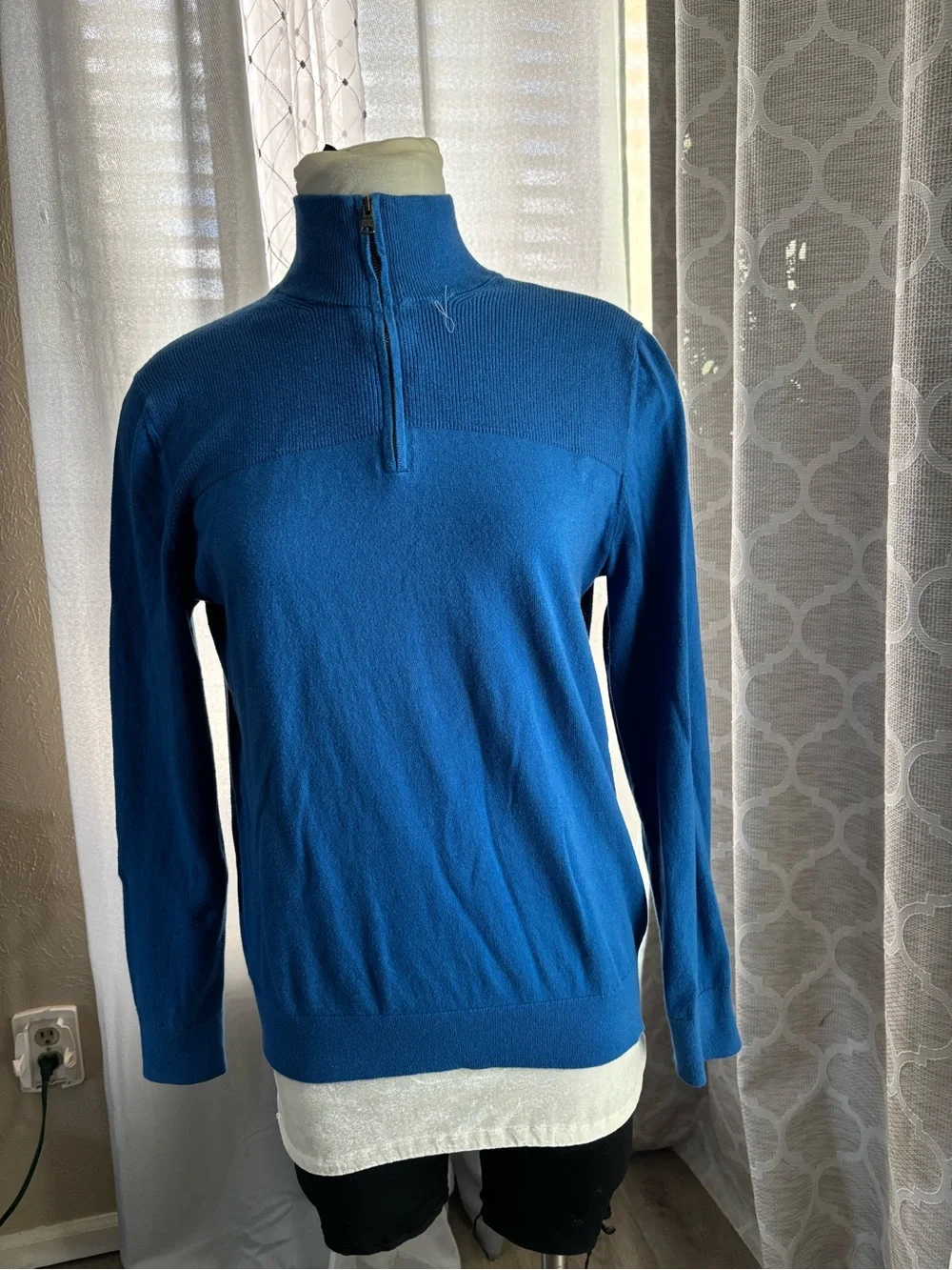 Banana Republic premium cotton cashmere Men's Quarter-Zip Sweater size M